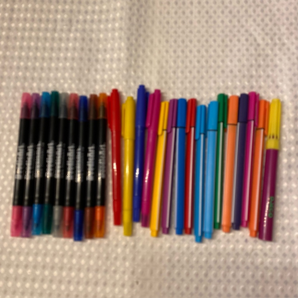 💥  2 for 12 or 4 for 20 💥 Markers